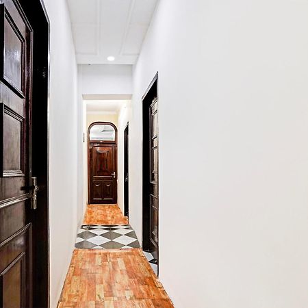Hotel O Le Empire Stay House New Delhi Exterior foto